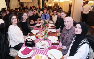 Omladinski iftar u Sofri