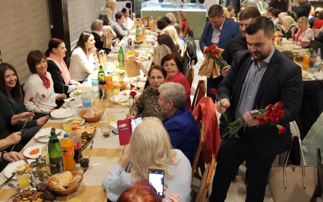 Nacionalna koordinacija obilježila Dan žena iftarom u Islamskom centru